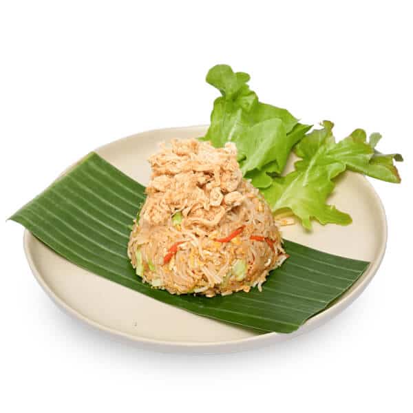Stir-fried Rice Noodle with Egg and Shredded Pork | Baan Somtum Restaurant
